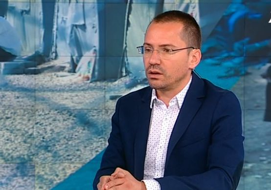 Ангел Джамбазки с кардинално решение: Да затворим бежанските центрове, а парите от тях да отидат за…