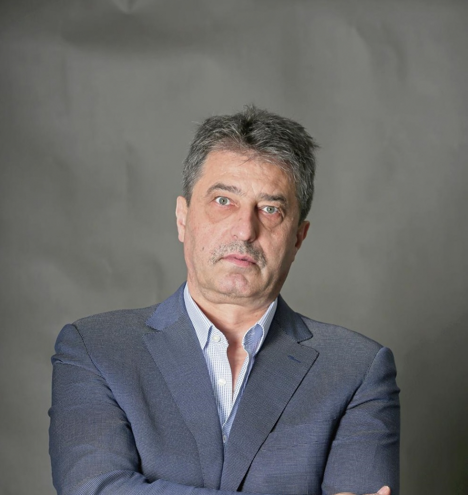 Само в БЛИЦ! Цветан Василев си призна -  „Искам фалит за „Сръбска фабрика за стъкло“!