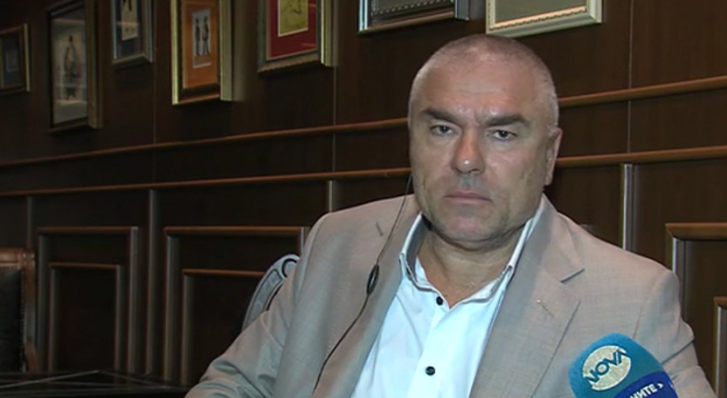 Марешки за Каракачанов: Заради такива като него наистина продажбата на хапчета върви добре