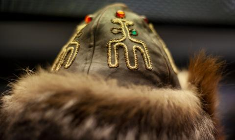 Ето какво се случи с костюмите на Стефан Данаилов и на Апостол Карамитев