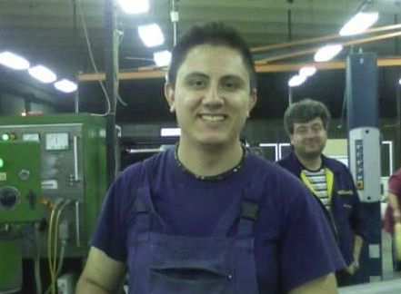 След като заплашваше многократно, че ще избяга от вкъщи, Ники най-накрая го направи и вече пета година няма следа от него (СНИМКИ)