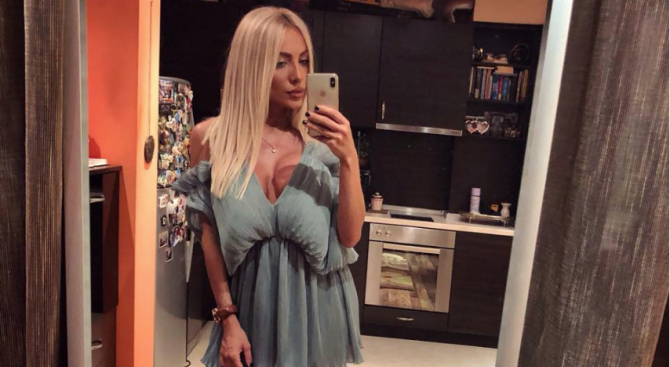 Златка Райкова емигрира! Русото изкушение ще последва новия си приятел в...