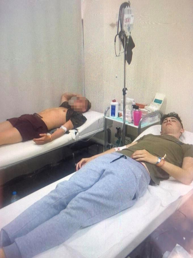 17 тийнейджъри едва не умряха в страшни мъки от отровен алкохол на оборотен гръцки остров