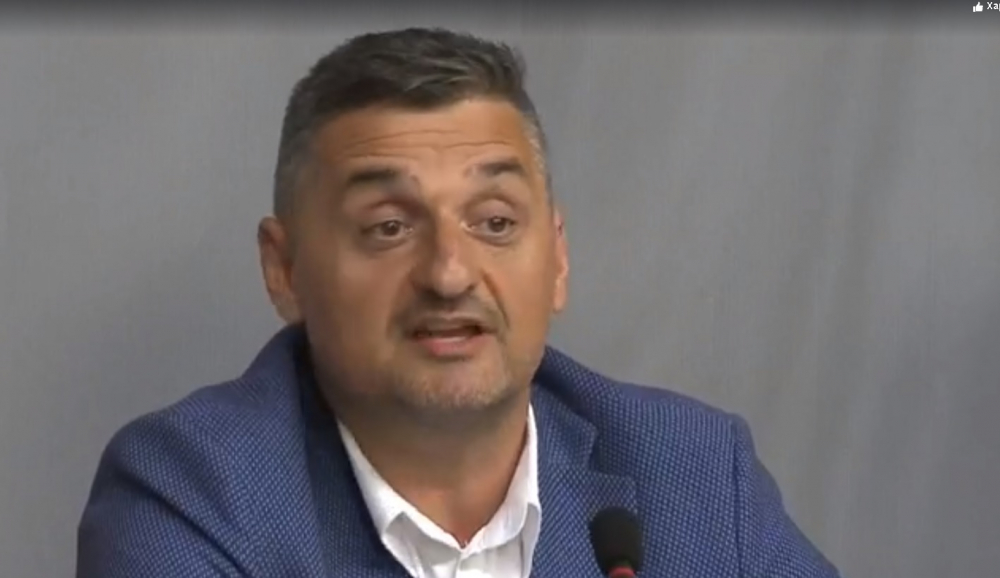 Кирил Добрев избухна: Мога да кажа кой е помагал на Бенчо Бенчев да си зарежда Ролс Ройса, ето каква била ролята на Очите
