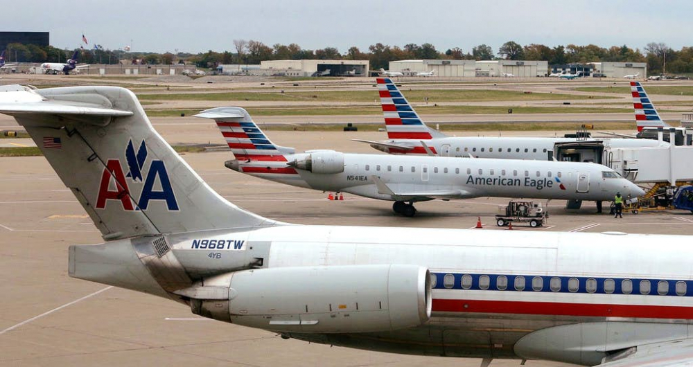 Чистач на American Airlines се натъкна на зловеща гледка в тоалетната на един от самолетите 