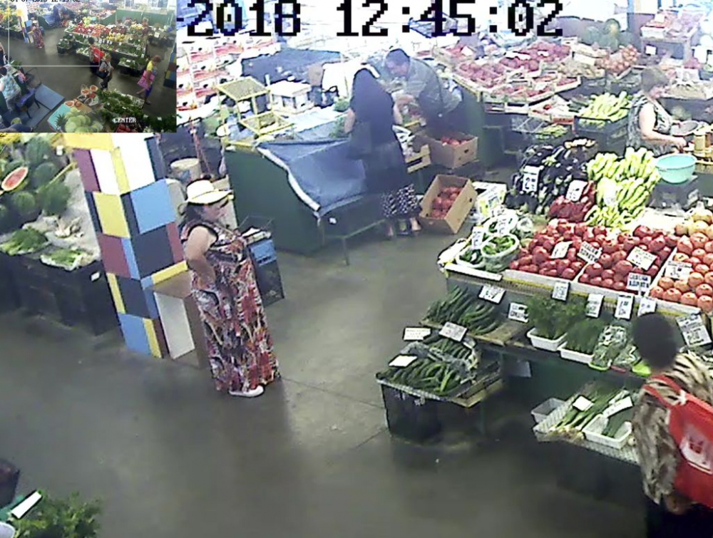 Виждали ли сте тази дама с капела? Направи нещо много гнусно на пазара в Пловдив (СНИМКИ) 