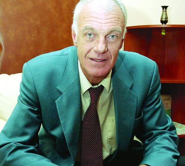 Проф. Николай Милошев, директор на Геофизичен институт към БАН, разкри пред "ШОУ" дали ни чакат още земетресения като това край Гоце Делчев