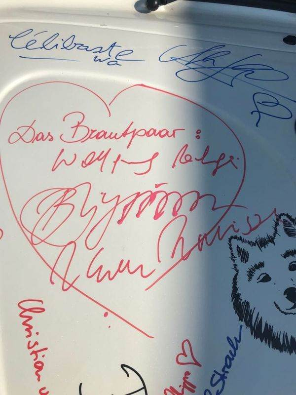 Любопитно: Ето какъв поздрав остави Путин на Карин Кнайсл и новия й съпруг (ВИДЕО)