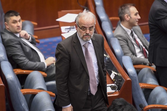 До три дни парламентарните групи в Македония трябва да изяснят позициите си по референдума за името