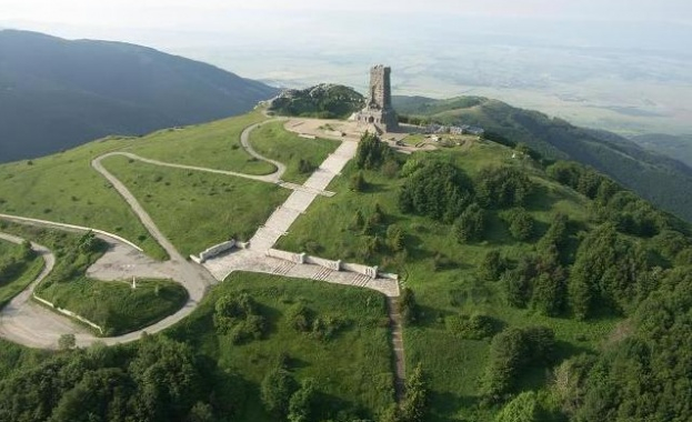 Ако палите колата към Шипка за тържествата днес, първо прочетете тази информация 