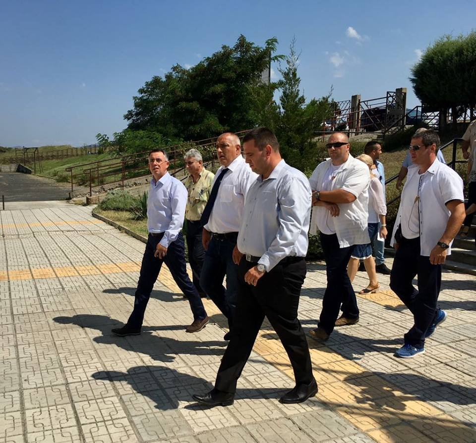 Борисов коментира катастрофата с бащата на президента и отсече, че...