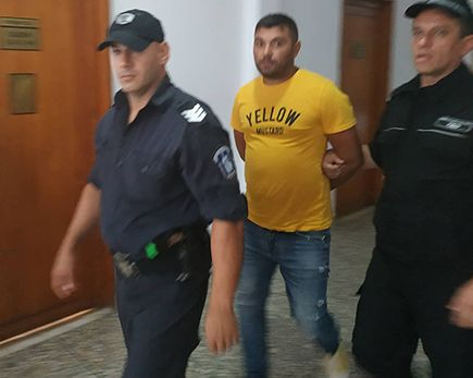 Ето го издирвания в Италия престъпник Севджан, спипан в Бургас (СНИМКА)