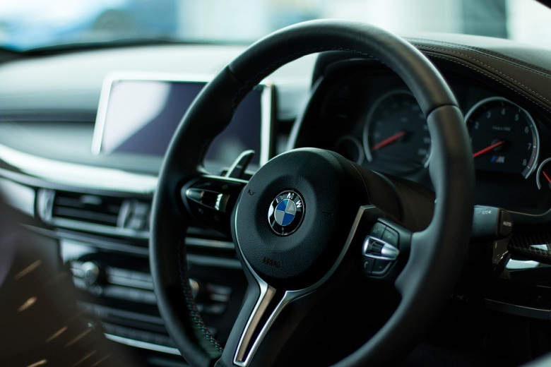 BMW създава нова кола, по която ще въздишат и цъкат всички 