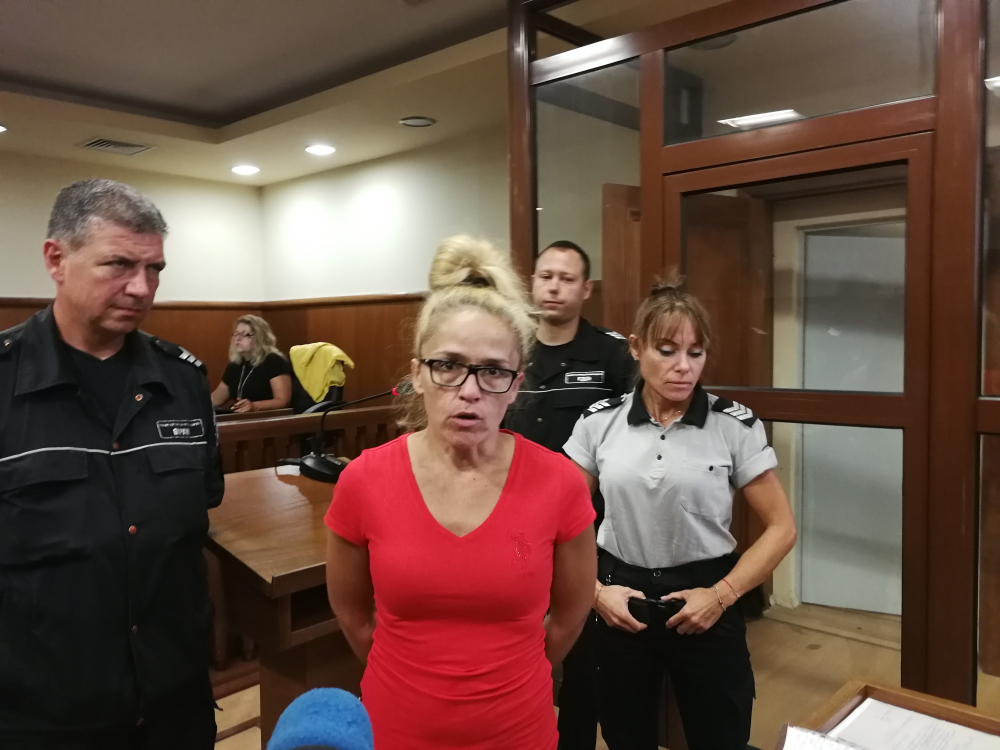 Порязаха мераците на Иванчева