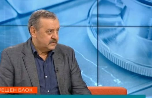 Проф. Кантарджиев шокиращо: От 100 души, ухапани от заразен комар, 15-20 може да загинат!