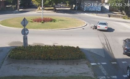 Уволниха полицая от Харманли, написал акта за катастрофата с бащата на президента