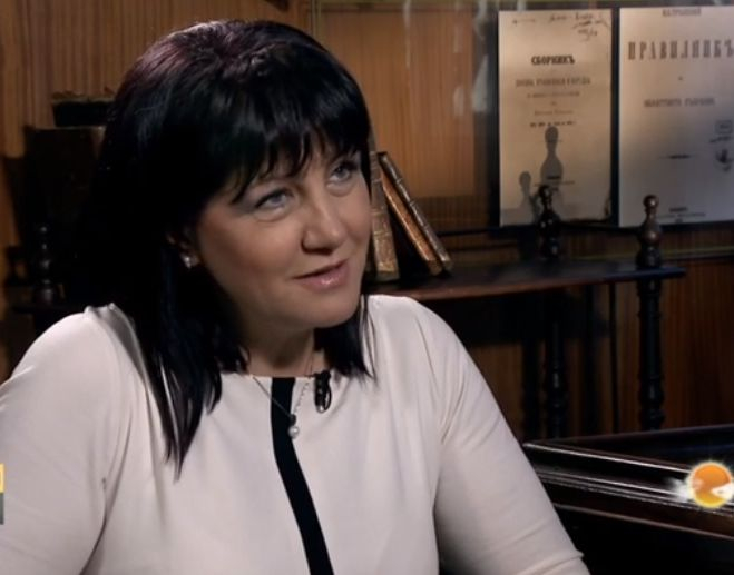 Цвета Караянчева за дивия скандал в НС: Нинова прекали! Нарече цяла една парламентарна група "убийци"