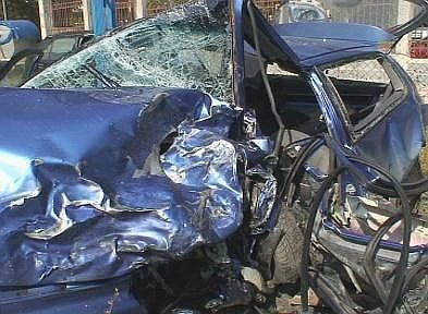 Първо в БЛИЦ! Жестока катастрофа на завоя "Стависки" край Приморско