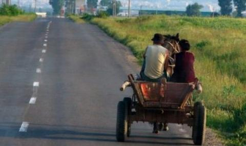  5-годишно дете, оставено само в каруца, падна и... 