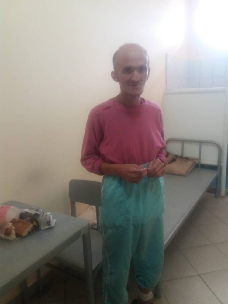 Познавате ли този дядо? СДВР издирва близките му (СНИМКИ)