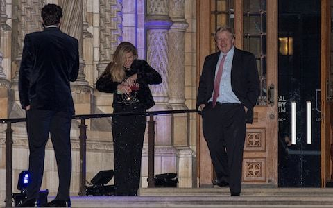 The Sun: Това е най-новата любовница на Борис Джонсън (СНИМКИ)
