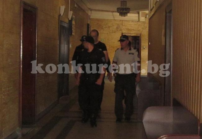 Убиец преметна съда с името на адвокат Марковски (СНИМКИ)