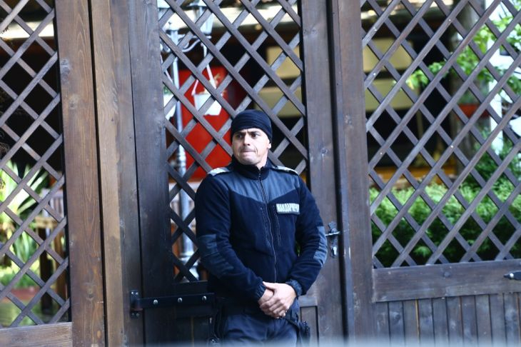 Първи СНИМКИ в БЛИЦ от акцията на Спецпрокуратурата срещу бандата на Бирмата 