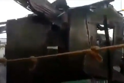 Смразяващи кадри от тайфуна Мангхут! Броят на жертвите расте (ВИДЕО)