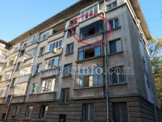 Бургаски блок вдигна ръце от украинско семейство, хората непрекъснато са на тръни