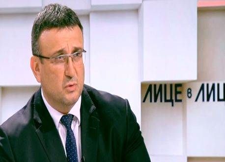 Новият МВР министър изпоти Цветанка Ризова с името на човека, който ще го наследи като главен секретар 