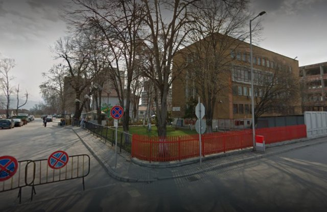 Няма такъв цирк! Надрусан шофьор се натресе в патрулка, а после... 