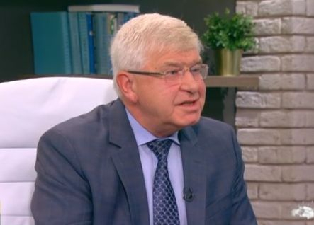 Здравният министър: Доплащането за здраве ще бъде значително по-малко от сега