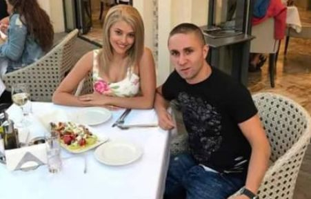 Русокосото изкушение на „Господарите“ Ева Веселинова избесня заради симулиращия й колега Върбанов и скочи на критиците му (СНИМКИ)
