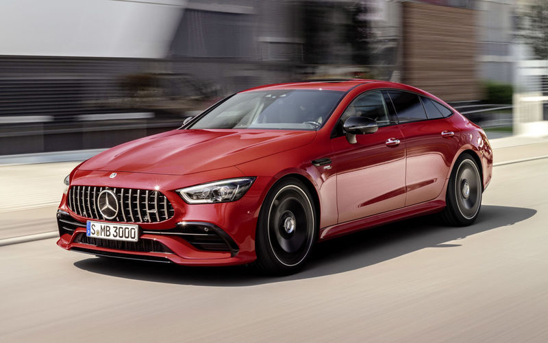 След този Mercedes-AMG GT 43 в Париж, вече никой не иска да погледне Porsche Panamera (СНИМКИ)