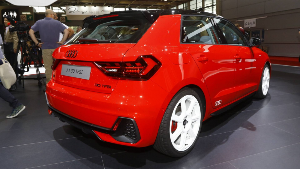 Audi A1 от ново поколение дебютира на автосалона в Париж (СНИМКИ)