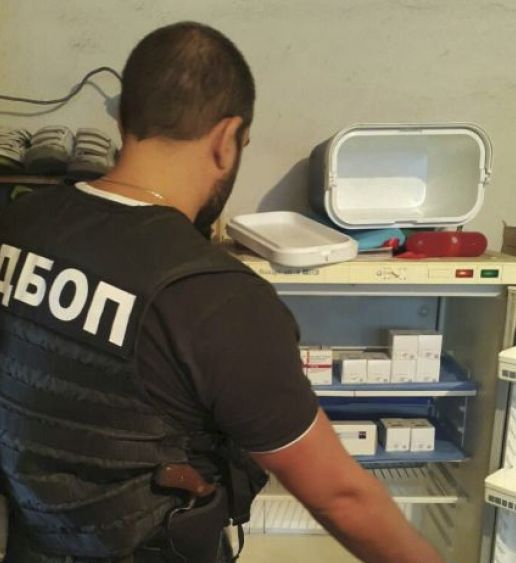 След няколко часа умуване, магистратите решиха съдбата на групата, въртяла нелегален бизнес с лекарства за онкоболни