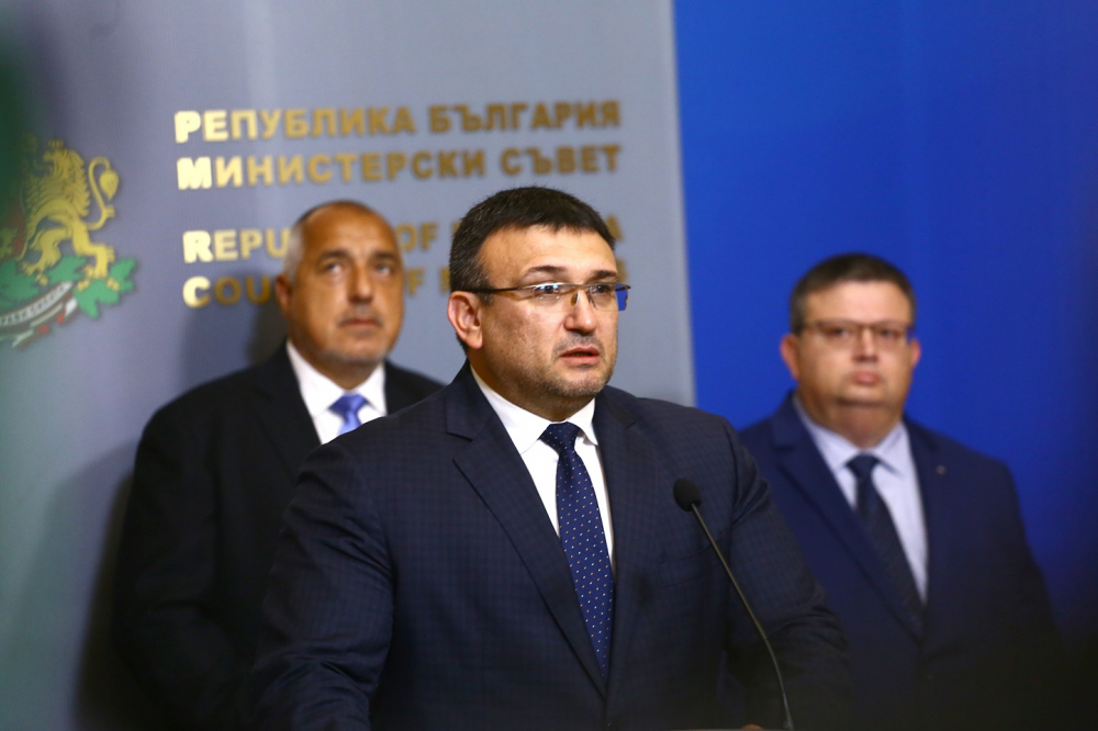 Младен Маринов с ексклузивни данни за инцидента с наръганото момче в София