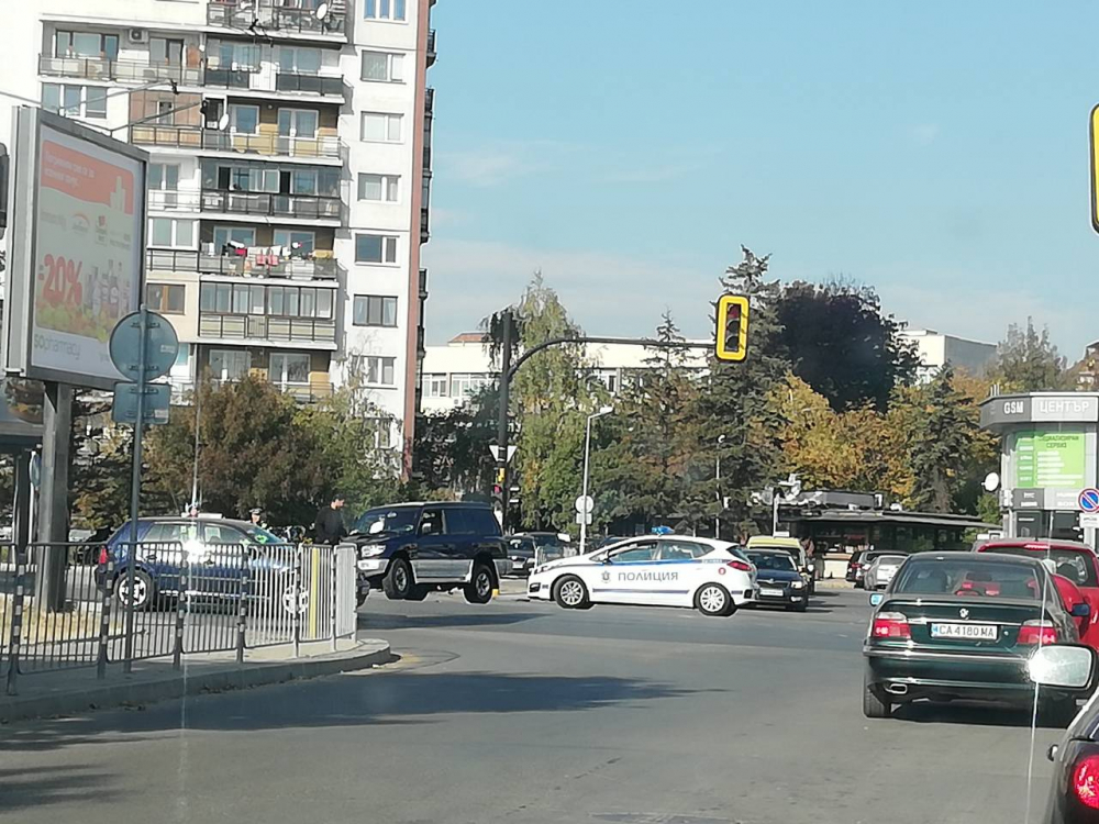 Първи СНИМКИ и кървави подробности за мелето с бременна жена, парализирало части на София