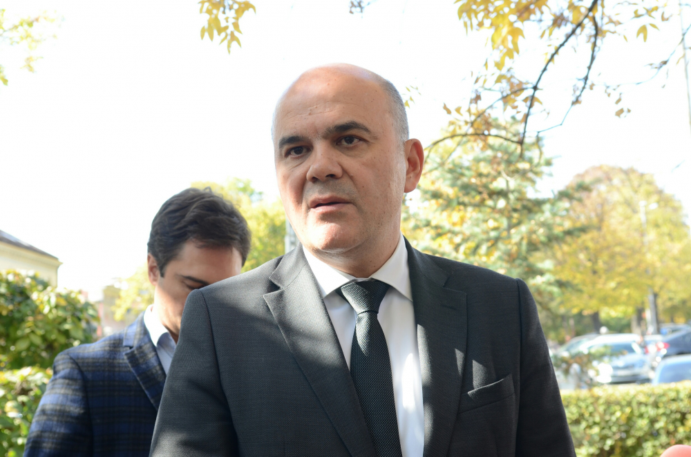 Социалният министър съобщи важна новина, свързана с болничните 