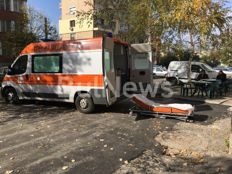 Линейка и гражданска защита влетяха във врачански блок, ето какво се случва (СНИМКИ)