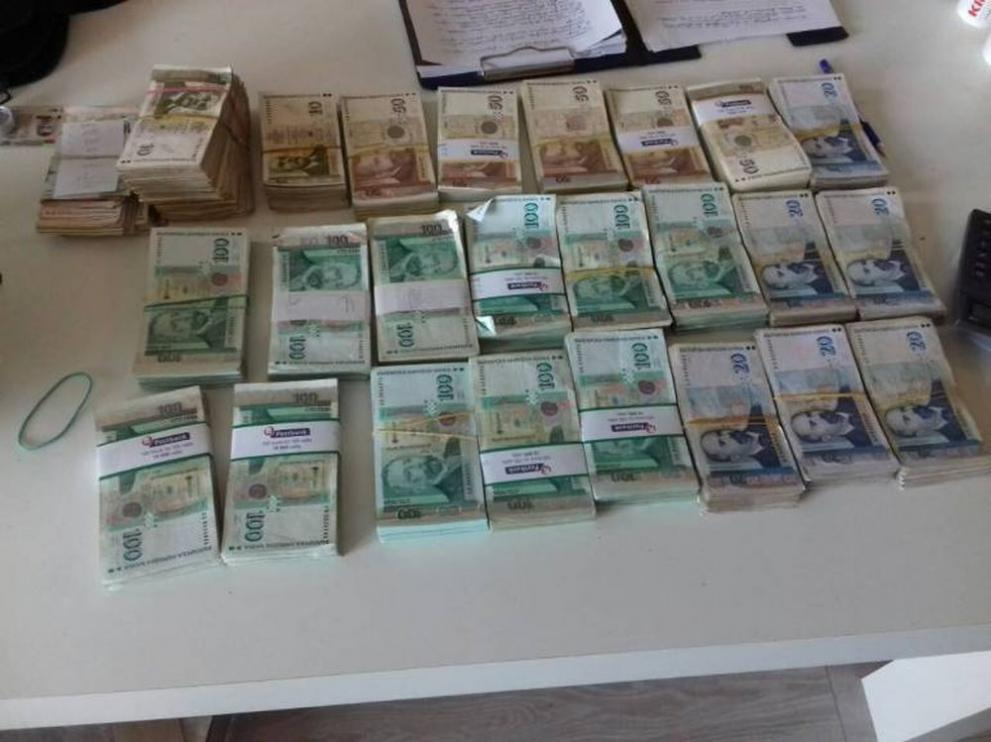 Прокуратурата с голям удар по престъпна група за данъчни измами 
