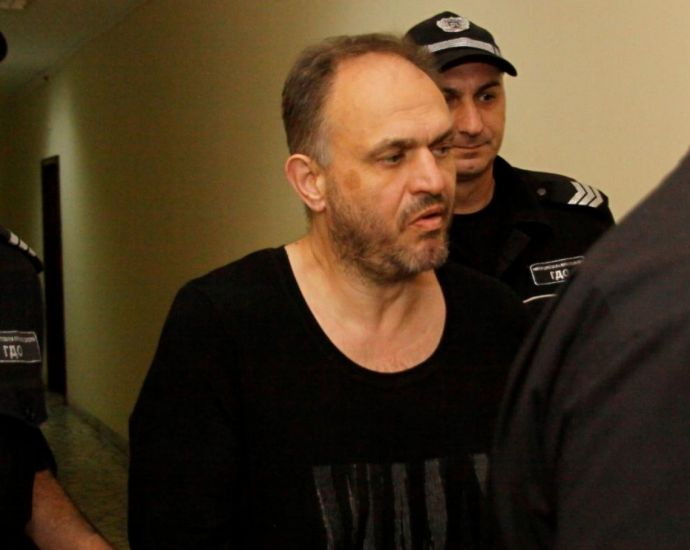 Боби Дебелия, който уби сестра си изригна: Беше пияна свиня, но я обичах