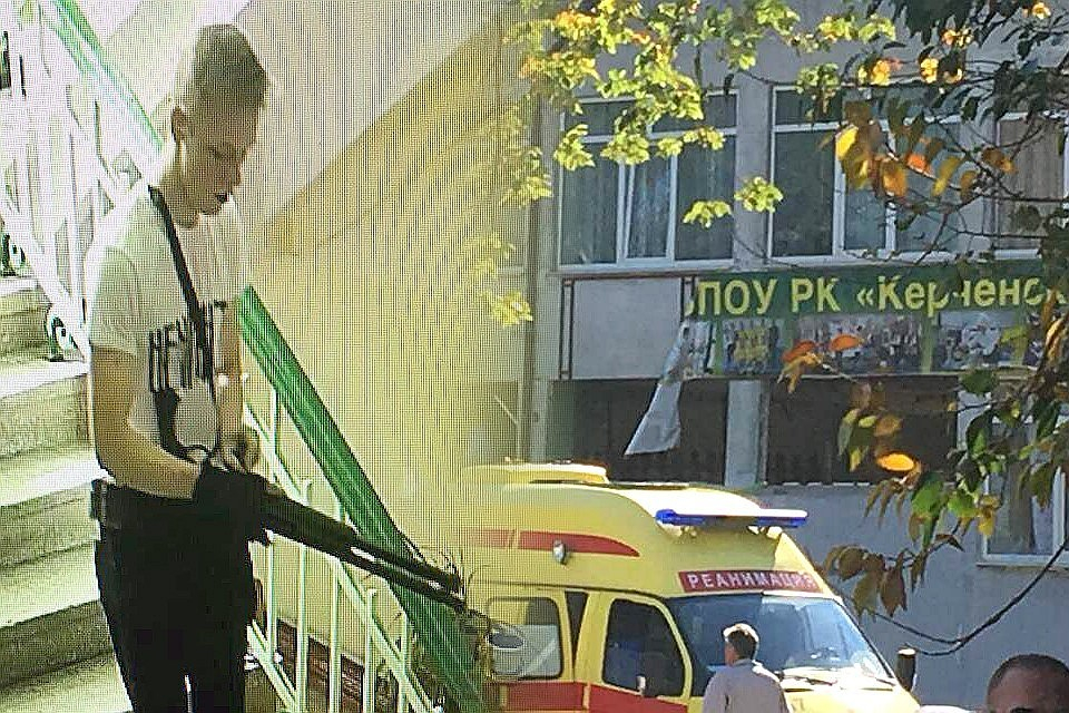 Ново ВИДЕО (18+) на ужаса от библиотеката, в която се самоуби керченския касапин 
