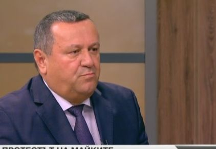 Хасан Адемов: Оставката на Валери Симеонов отдавна трябваше да е факт