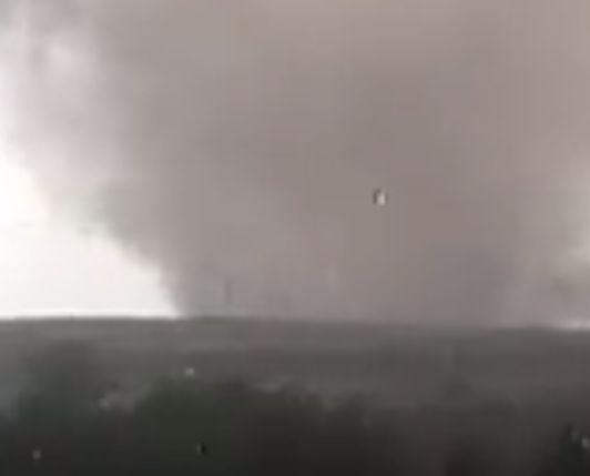 Невиждана по мощ стихия удари Кипър! (ВИДЕО)