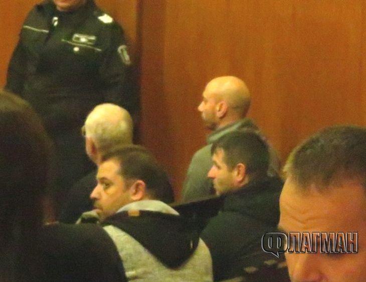 Ето какво се случи с групата за фалшиви долари и евро от Слънчев бряг