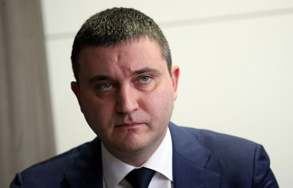 Финансовият министър ще представи днес нещо много важно в парламента 