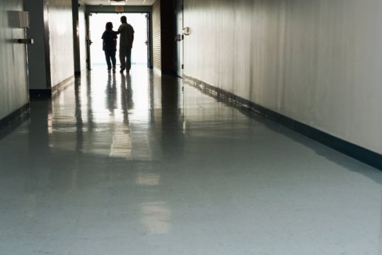 Лекар искрено и лично: Ровя във фейсбука на пациентите, преди да съобщя за смъртта им