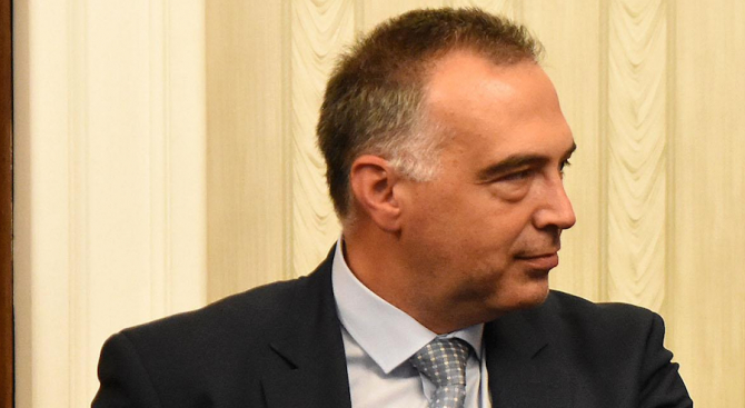 Кутев: Рано или късно Симеонов ще подаде оставка