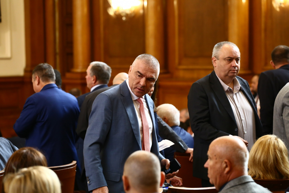 Марешки с палава закана към БСП: Искате да ви напляскат по някои други места!